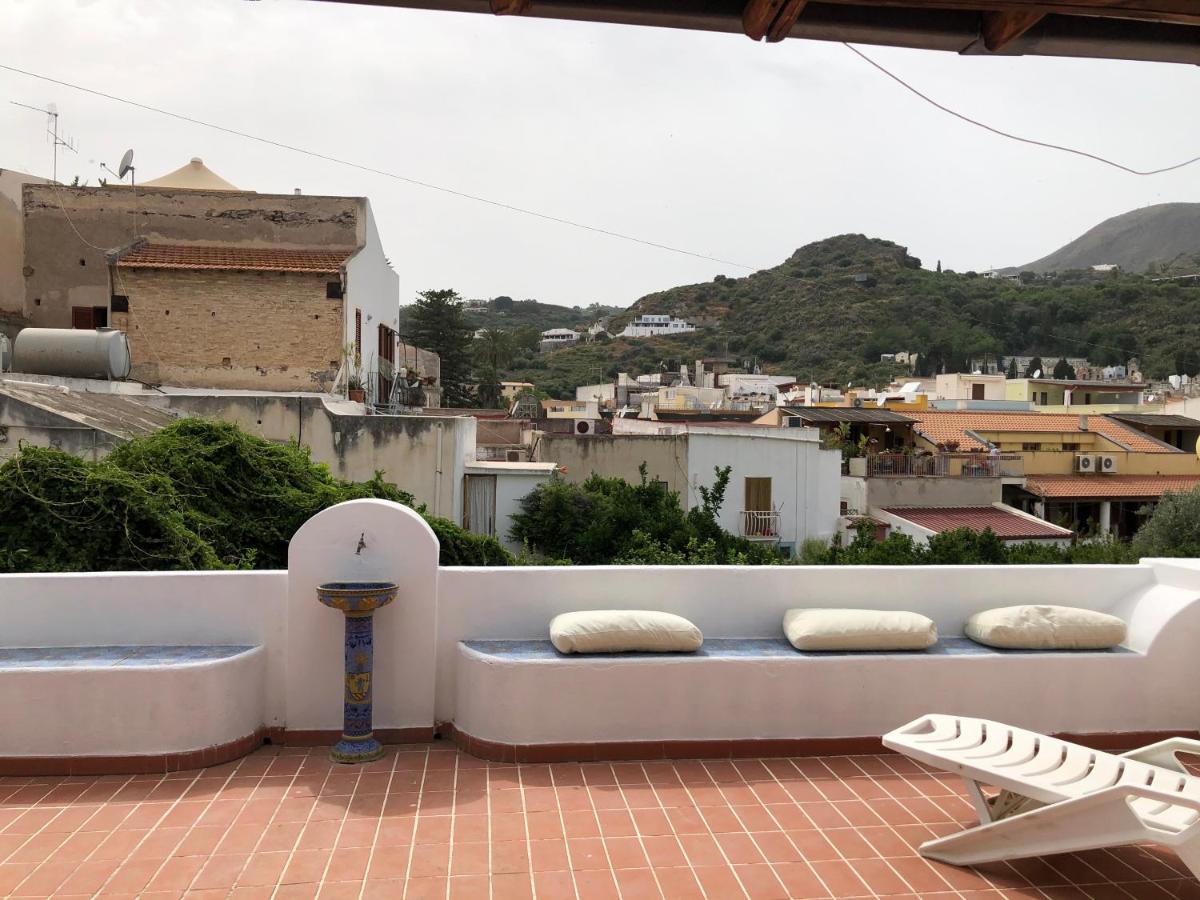Isola - Lipari Centro Storico Villa Екстериор снимка