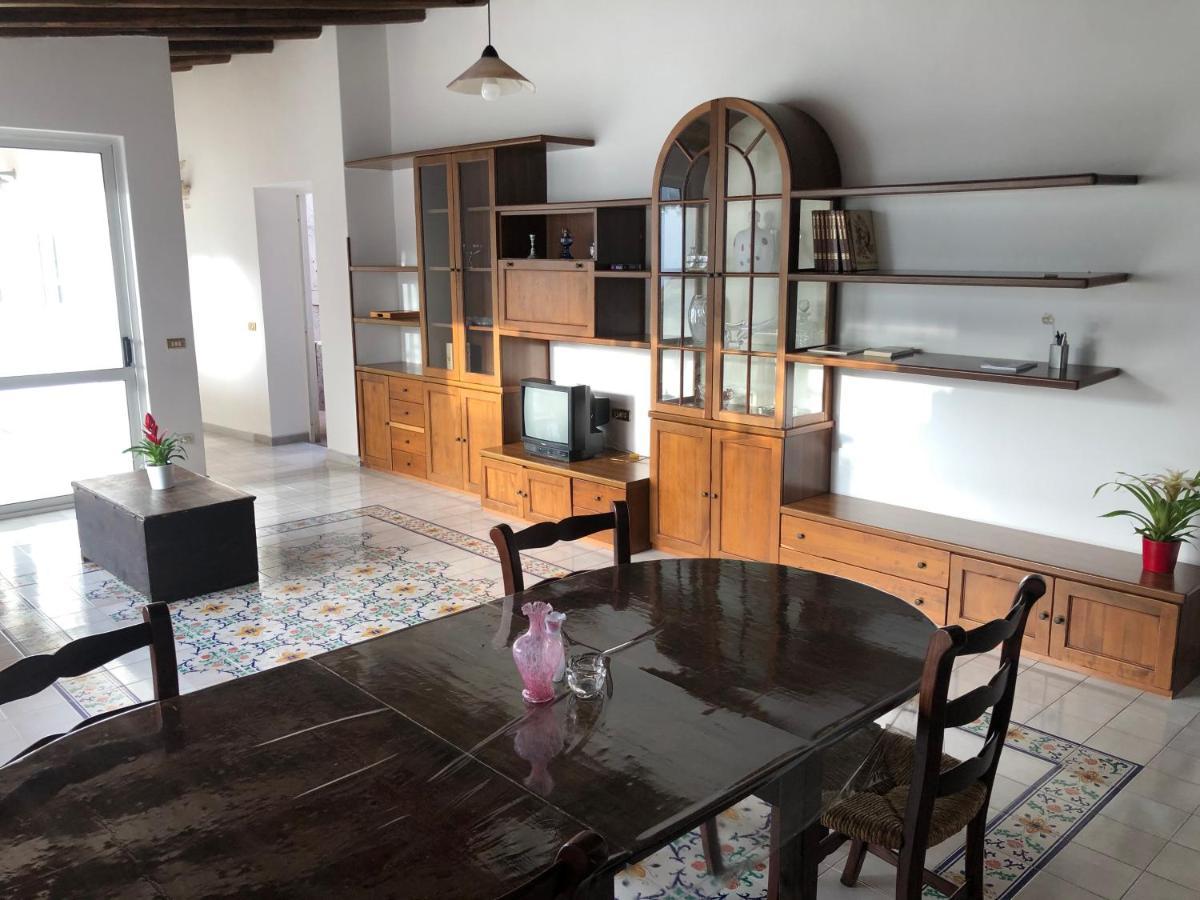 Isola - Lipari Centro Storico Villa Екстериор снимка